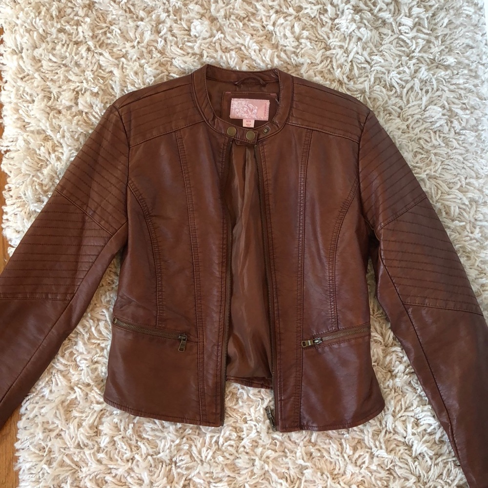 Jacket - Picture 2 of 4